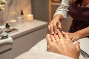 What Is a Manicure Pedicure